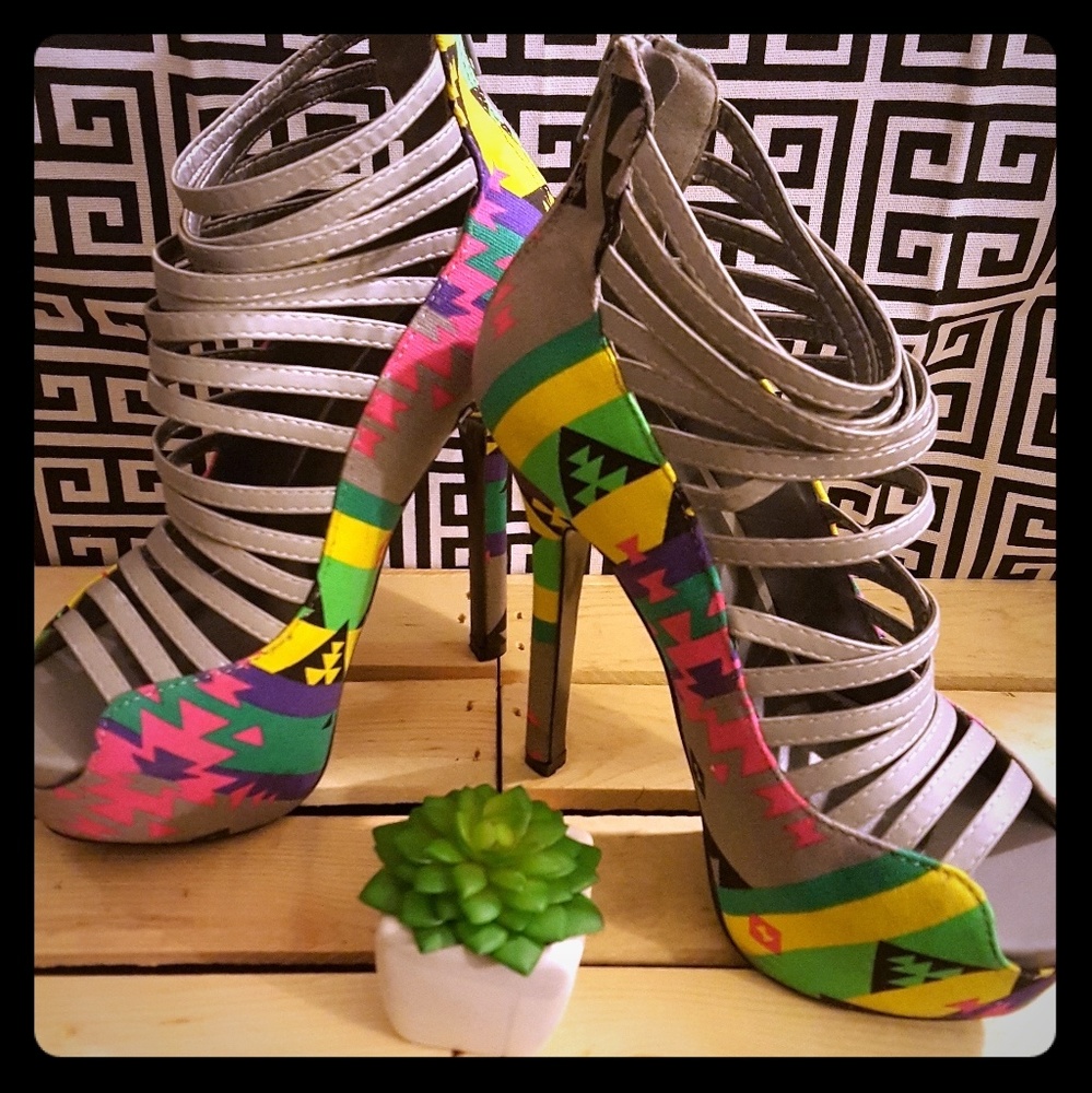 Canvas Strappy Bootie-style Platform Heels